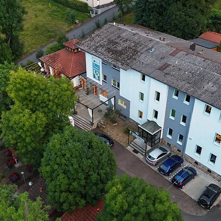Garni Hotel Biebertal Am Milseburgradweg Хофбибер Экстерьер фото